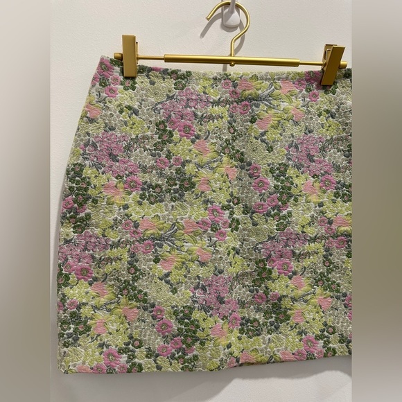 Love & other stories Floral Embroidered Skirt size 4 new - Picture 6 of 15